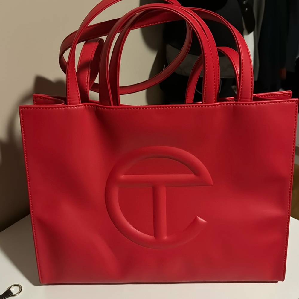 Large Telfar shopping bag